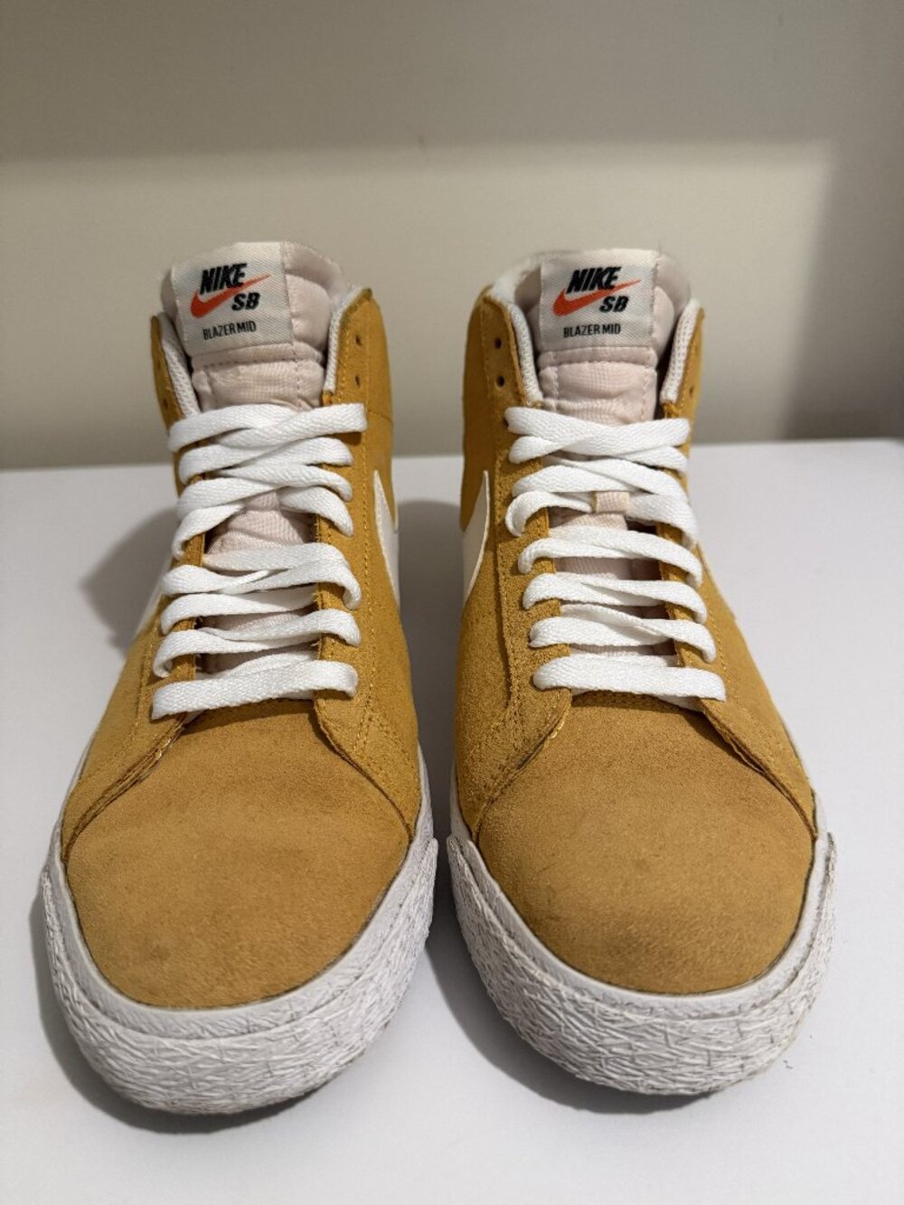 Nike SB Zoom Blazer Mid "University Gold" Suede Sneakers Men's 8